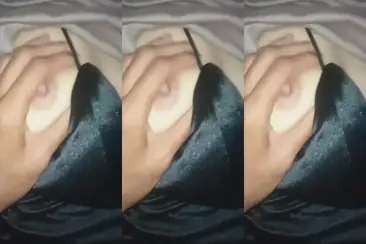 Gadis Cantik Pasrah Servis Kasur Ayang